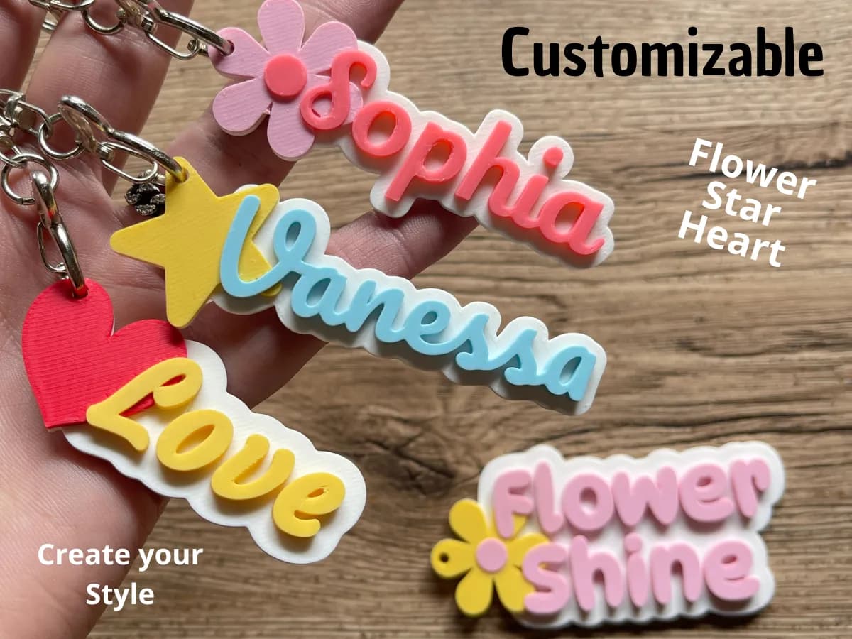 Chaveiro de Nome com Flor, Estrela e Coração