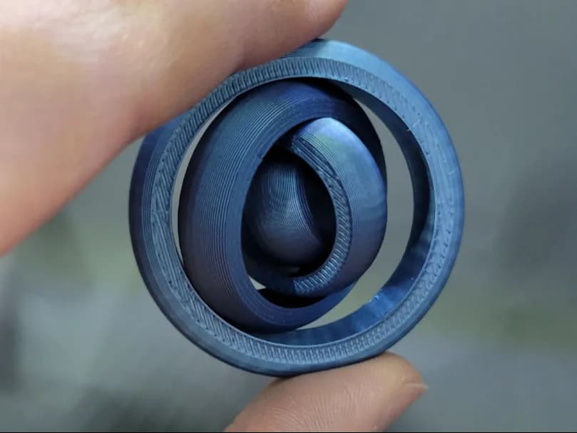 Fidget Giroscópio 4 Anéis