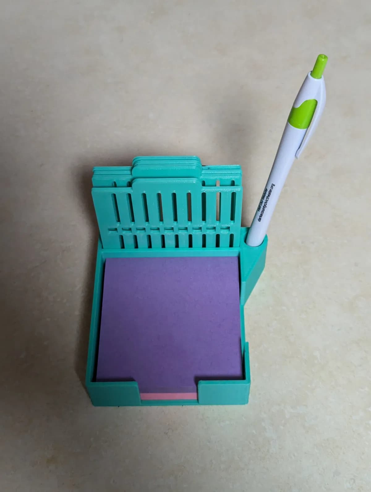 Suporte para Notas Adesivas com Estênceis