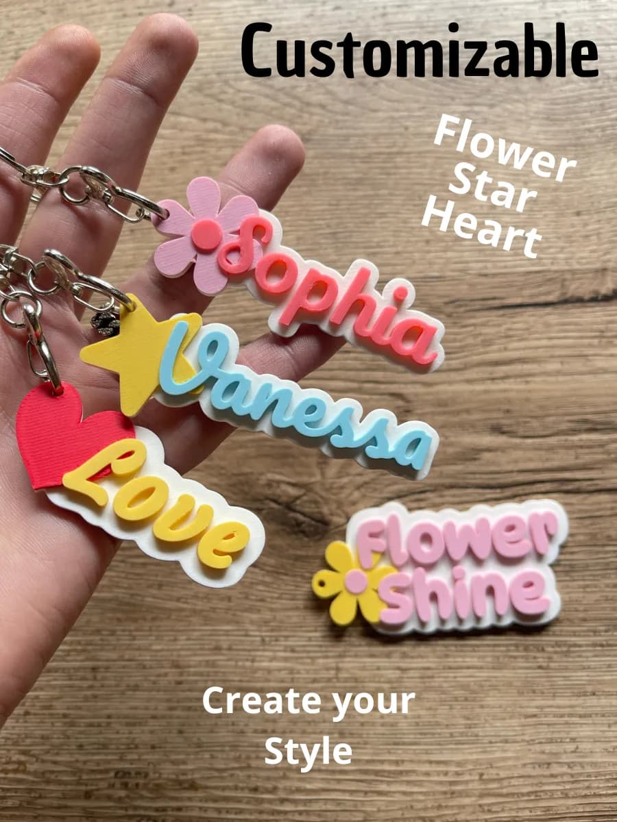 Chaveiro de Nome com Flor, Estrela e Coração