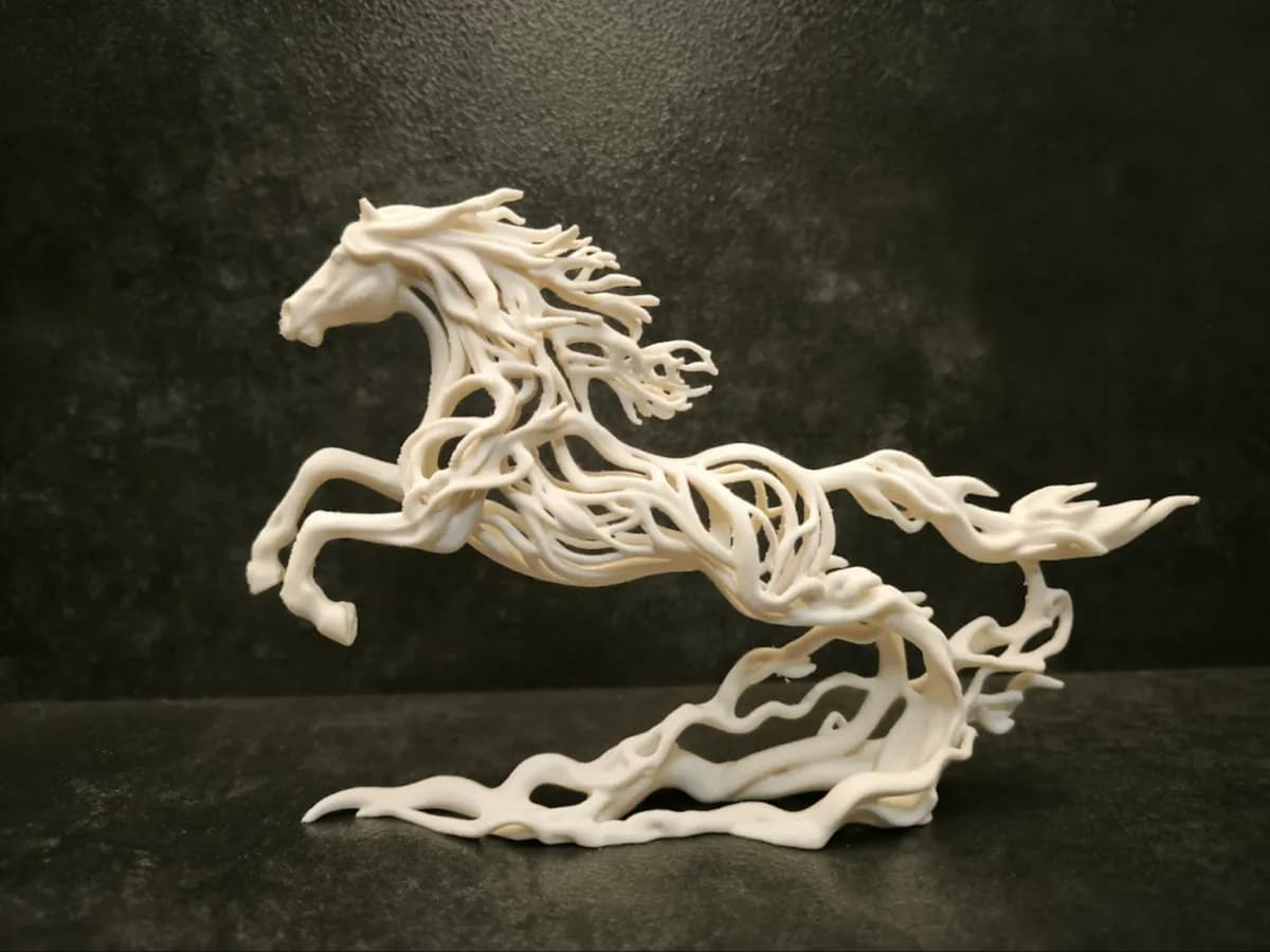 Escultura Cavalo Etéreo
