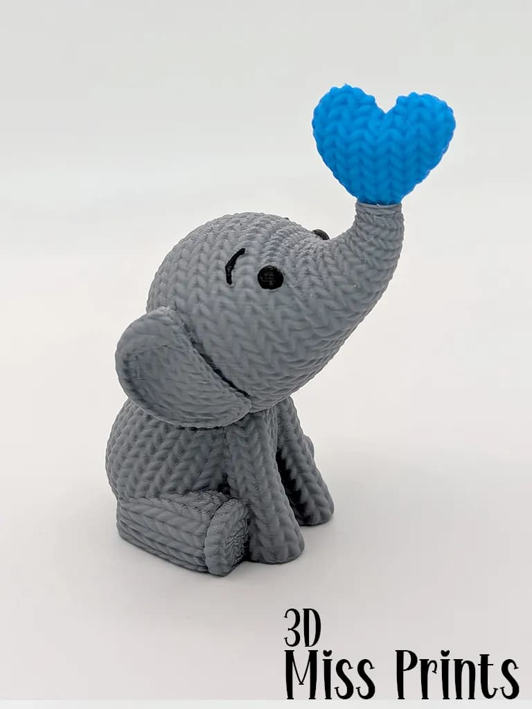 Elefante de Tricô com Coração